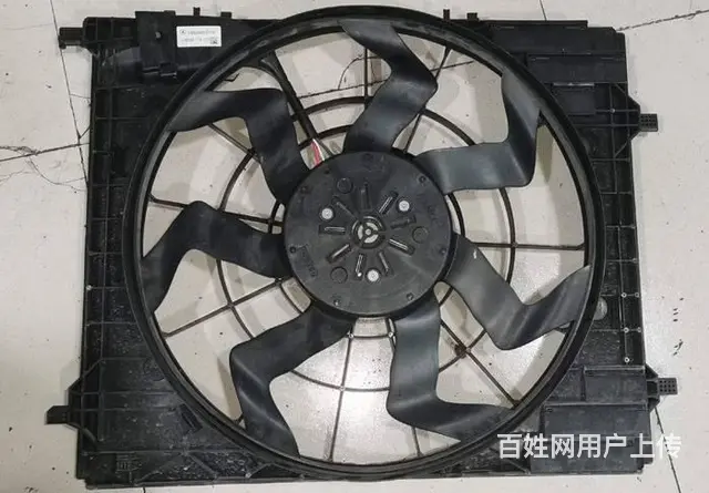奔驰GL450 GLS400 ML350电子扇的图片