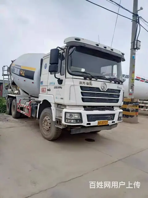 二手德龙后八轮搅拌车 大14方 375马力 国五的图片