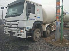 转让14年二手豪沃搅拌车 大十八方 380马力
