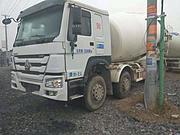 转让14年二手豪沃搅拌车 大十八方 380马力
