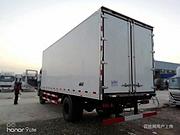东风途逸5米冷藏车厂家直销
