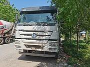 17年豪沃水泥罐车 大20方，价格不高。