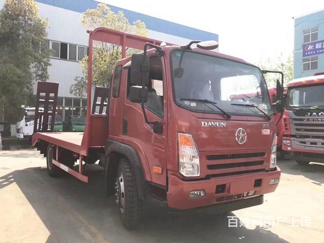 吕梁大运黄牌单桥云内170马力平板工程运输车的图片