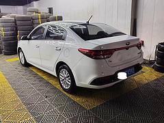 新款起亚K2