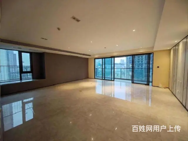 急!急!急精装修东北460.00万元华润置地悦玺急售的图片