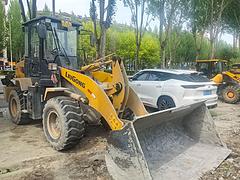 柳工820c东方红机器
