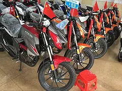 0首付包上牌：黄龙300、大黄蜂、男士、街车越野车