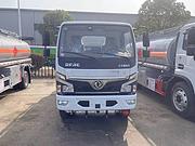 东风福瑞卡4.5立方油罐车 黄牌小吨位 价格优惠