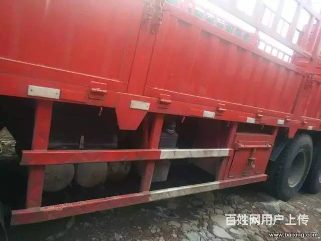 司机急售解放350马力J6P前四后八的图片