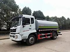 东风福瑞卡12吨洒水车　国六12方洒水车便宜车型