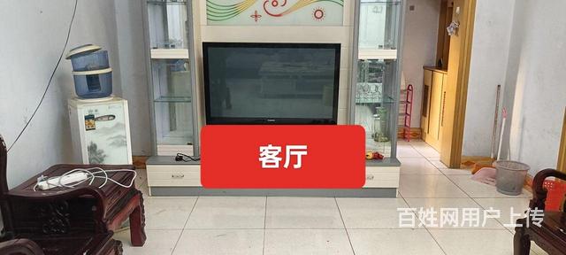 高坪白塔中学旁：二室二厅住房招租哈的图片