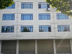 金盘路临街自建房招租