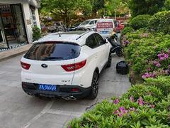 东南 东南DX7 2016款 1.5T 手自一体 荣耀版