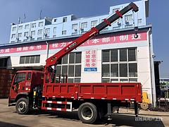东风前四后八12-14吨徐工随车吊 厂家在哪