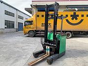 家用小体积1.5吨电动叉车 窄道仓储环保二手叉车