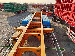 现车出售大鹅颈13.95米集装箱骨架半挂车  轻型