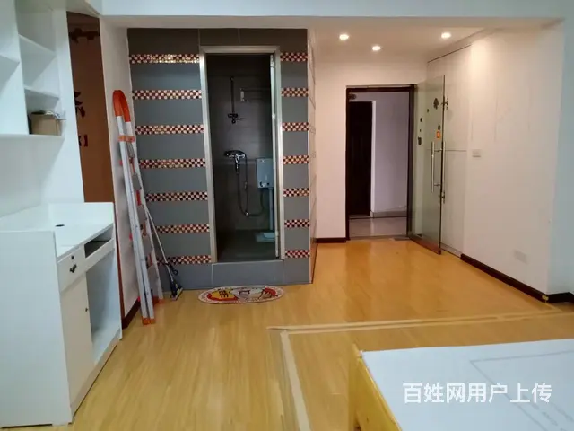 万象城电梯7楼，商 住两用，欢迎看房的图片