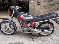 实体店出售进口原装CBT125双缸本田王摩托车