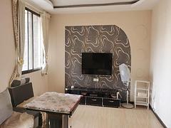 天河路信用社八中对面二室可做三室带家具家电出租有钥匙