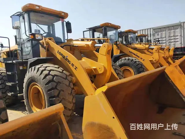 抚州二手装载机市场 本地转让二手50装载机的图片