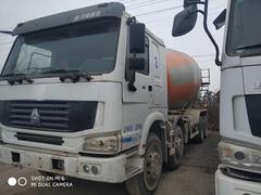低价转让多台二手豪沃.德龙.欧曼混泥土搅拌罐车