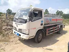 手续齐全5吨2吨5吨油罐车大量现车价格便宜