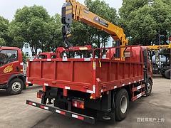 重汽豪曼5-6.3吨徐工随车吊 首付6万提车