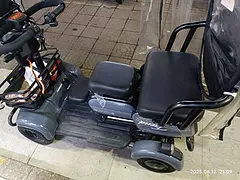 代步小四轮电动车