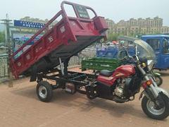 三轮摩托车