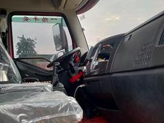 准新车6.8高栏