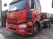 出售二手解放J6牵引车，国五排放 460马力领航版