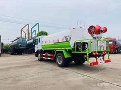 伊犁工地洒水车8吨12吨15吨洒水车 二手洒水车
