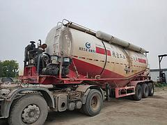 石家庄植物园二手罐车18年45方单仓开乐罐车