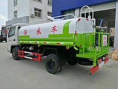 厂家直销国五洒水车、国六洒水车、出口洒水车、二手