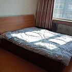 三角公园附近带空调 普通住宅1厅 中等装修