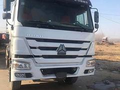 14年4年上户 豪沃二手搅拌车 大14方340马力