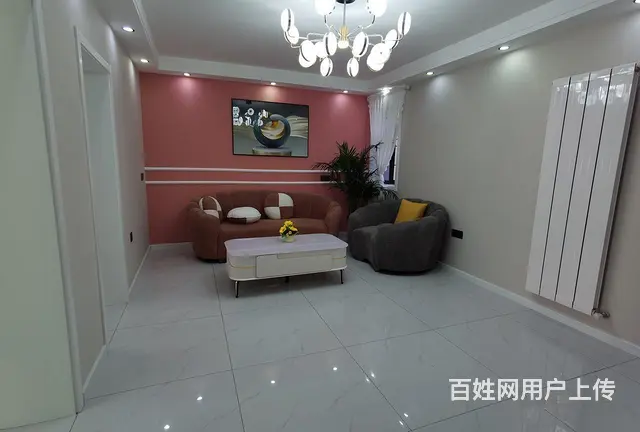 一楼 双气三室  省运小区  精装  有证可分期的图片