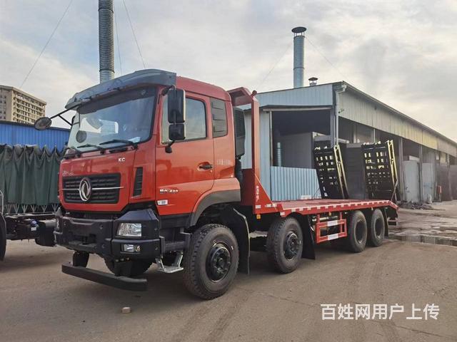 东风天龙平板运输车 可拖360大挖机的图片