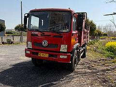 转让 17年9月上牌东风御虎自卸车