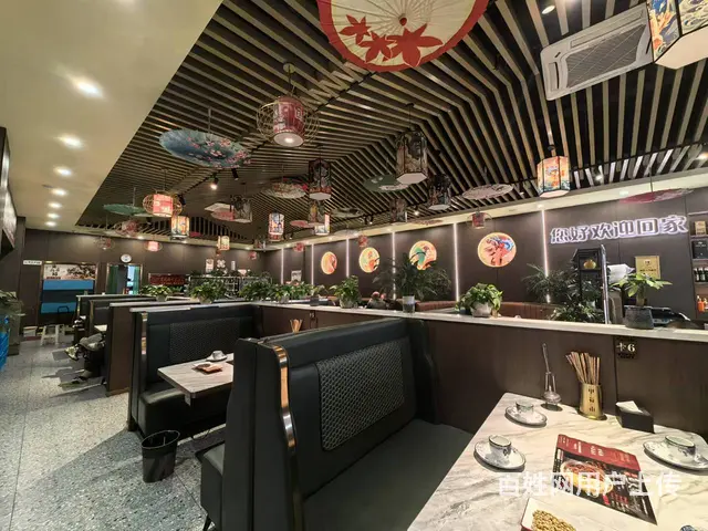 8888（铺联邦）西固区营业中精装修临街餐饮店对外整体转让的图片