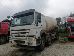 二手国五大20方搅拌车 亚特上装 豪沃底盘  18