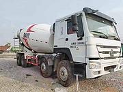 出售二手豪沃搅拌车 国四大18方三一上装前四后八