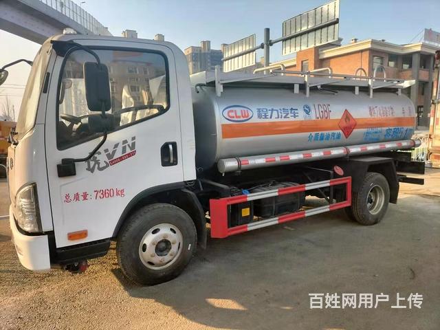 加油车装油车拉油车厂家直销  手续齐全的图片