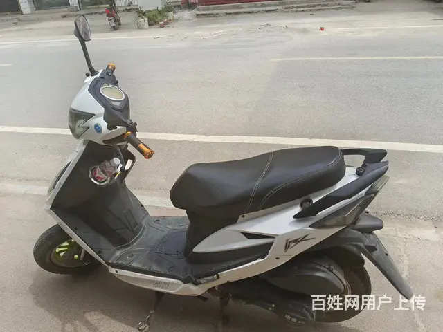 踏板摩托车，125机器，没有任何毛病的图片
