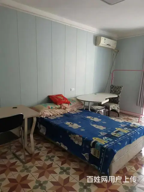 体育馆附近八号院1楼 普通住宅1厅 中等装修的图片