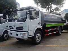 东风分期洒水车国五国六5吨8吨12吨包上户送车