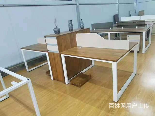鑫斯玛特钢架办公桌