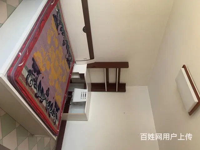 出租呼得木林大街11号街坊房屋一套的图片