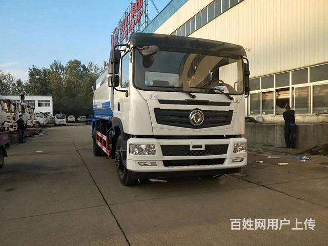 岳阳市东风5至15吨洒水车多少钱 哪里有卖的的图片
