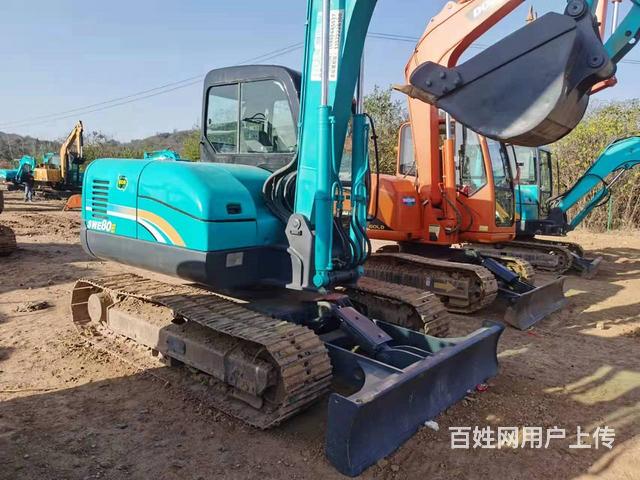 出售本地一台二手挖掘机山河80车况精品全国包送的图片